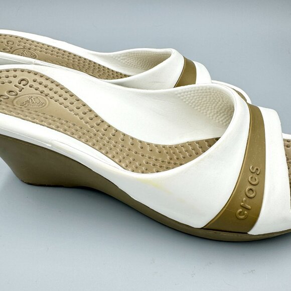 Crocs Sassari Wedge Comfort Slip On Slide Sandals Women’s Size 8 White Taupe - Picture 4 of 7